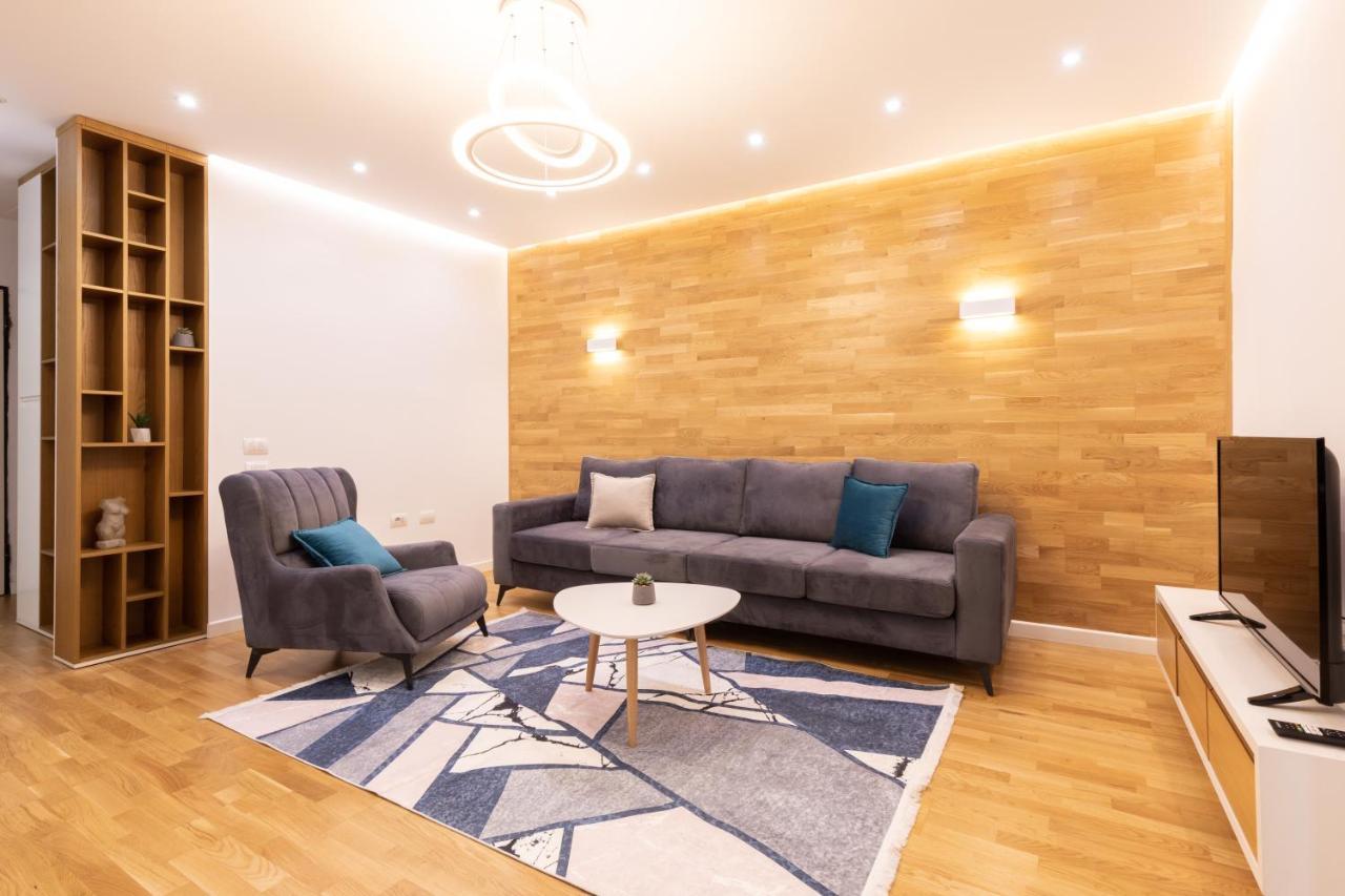Exclusive 2 Bedrooms Apartment تيرانا المظهر الخارجي الصورة