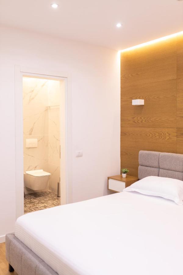 Exclusive 2 Bedrooms Apartment تيرانا المظهر الخارجي الصورة